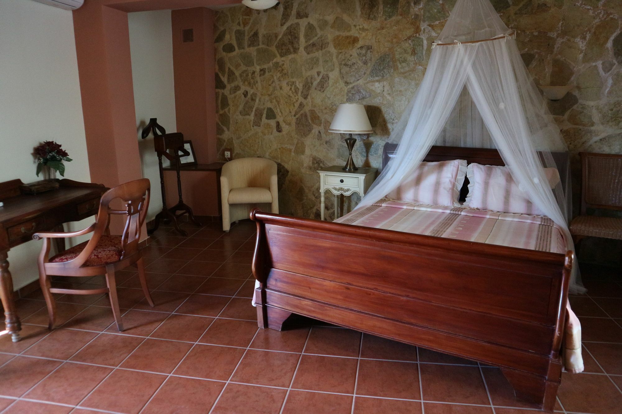 Orsalia Luxury Suites Platanés Extérieur photo